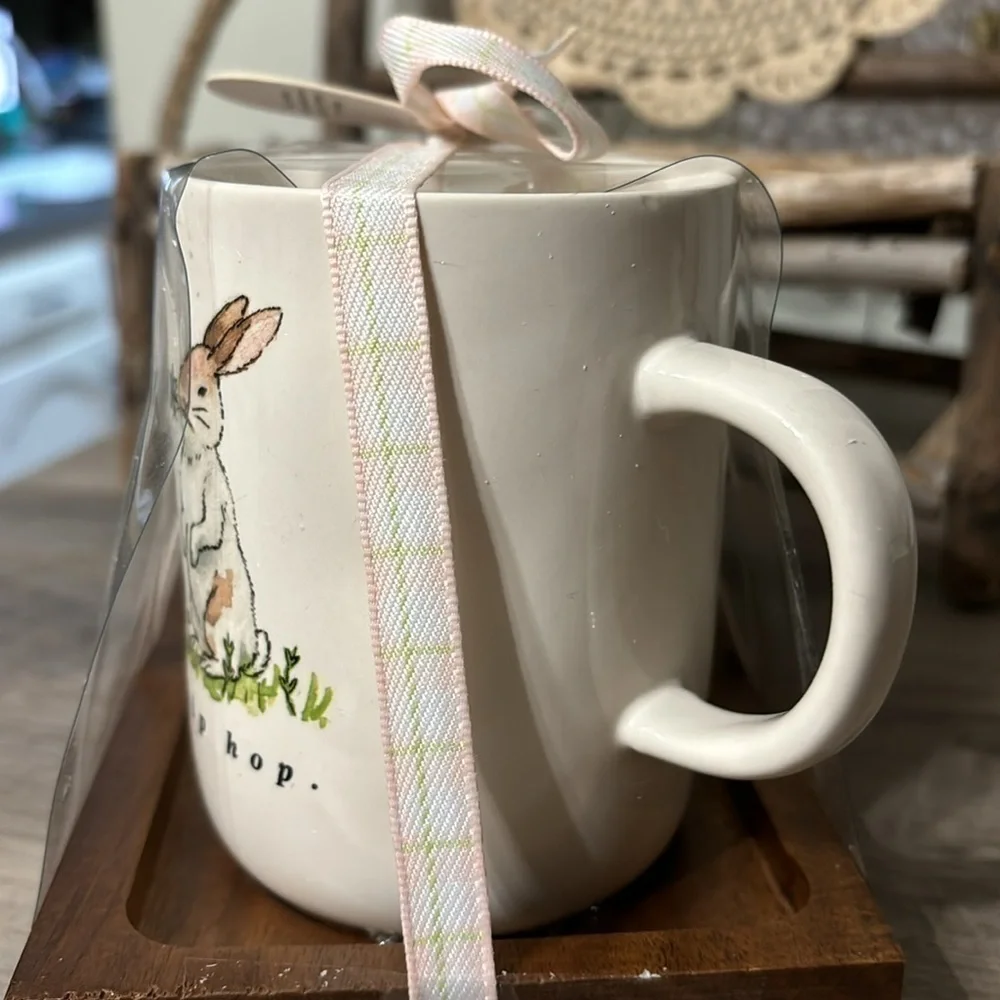 NEW RAE DUNN HIP HOP AND HOP TO IT Rabbit Sugar And Creamer Set
